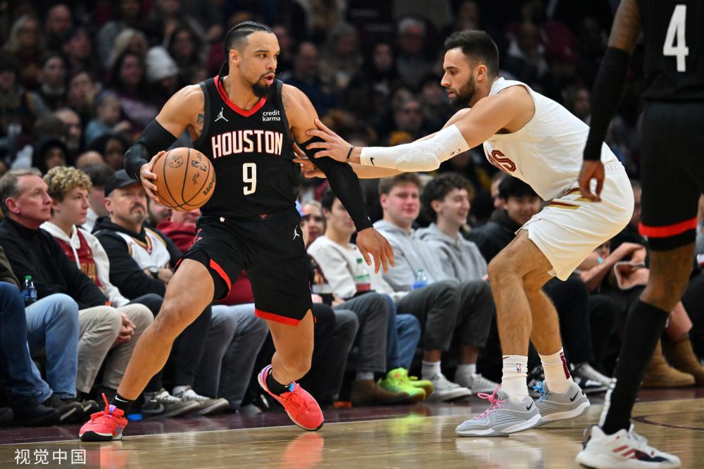 场比赛中 场比赛中