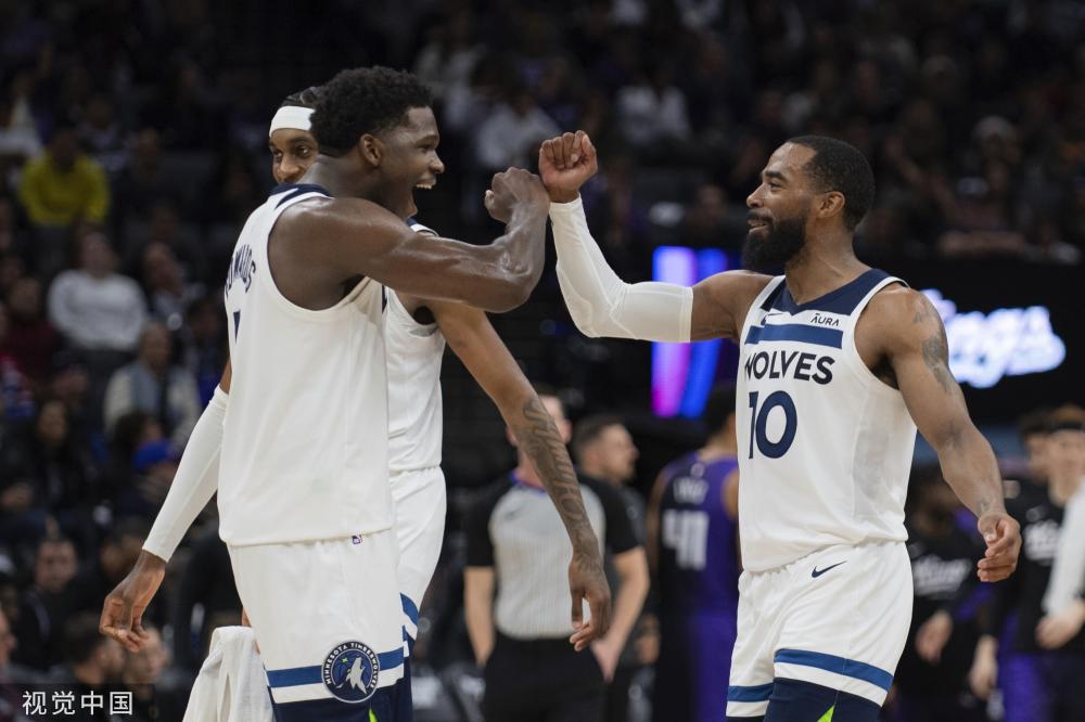 戴克三位巨 戴克三位巨