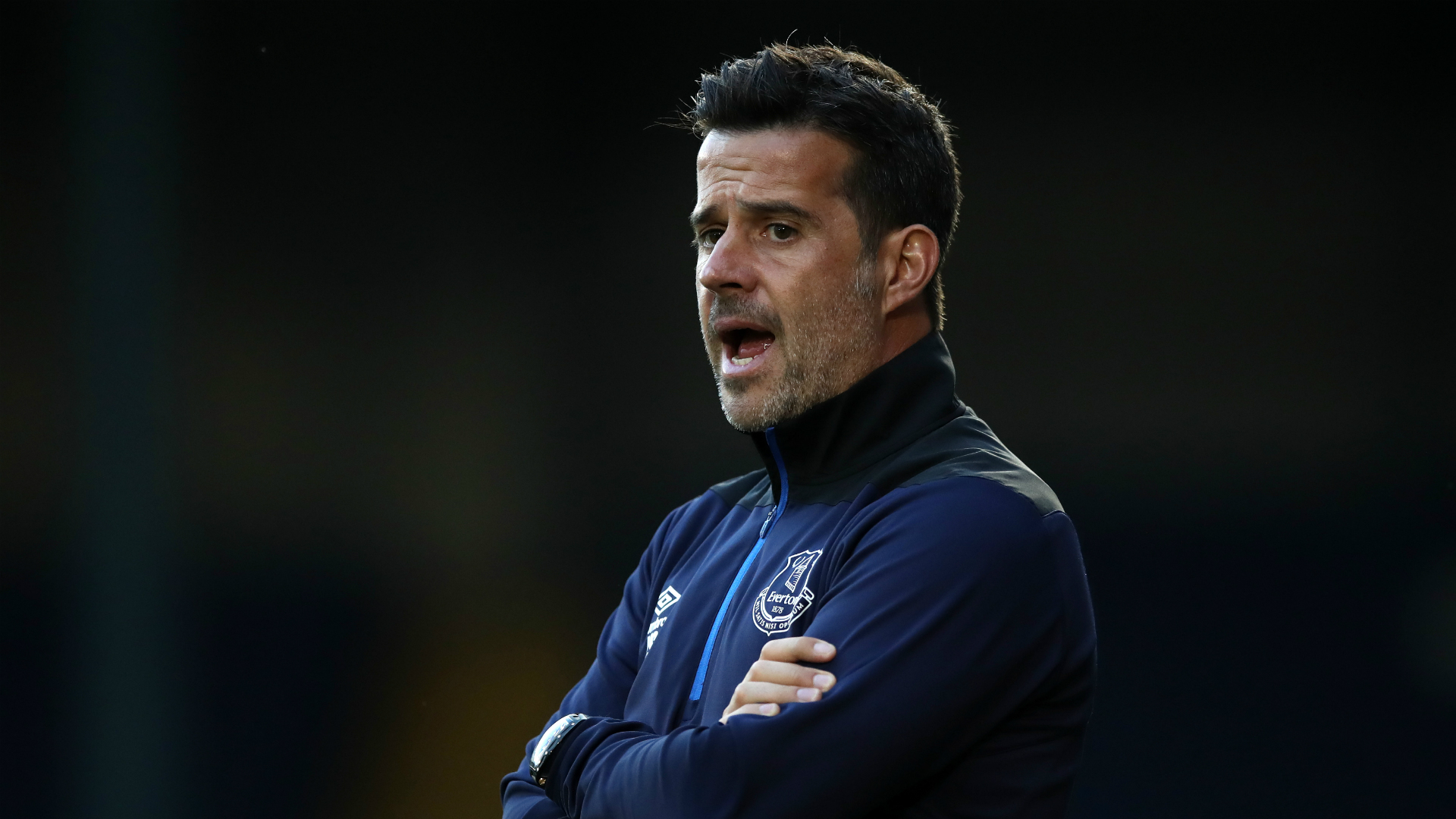 进攻选择更 进攻选择更